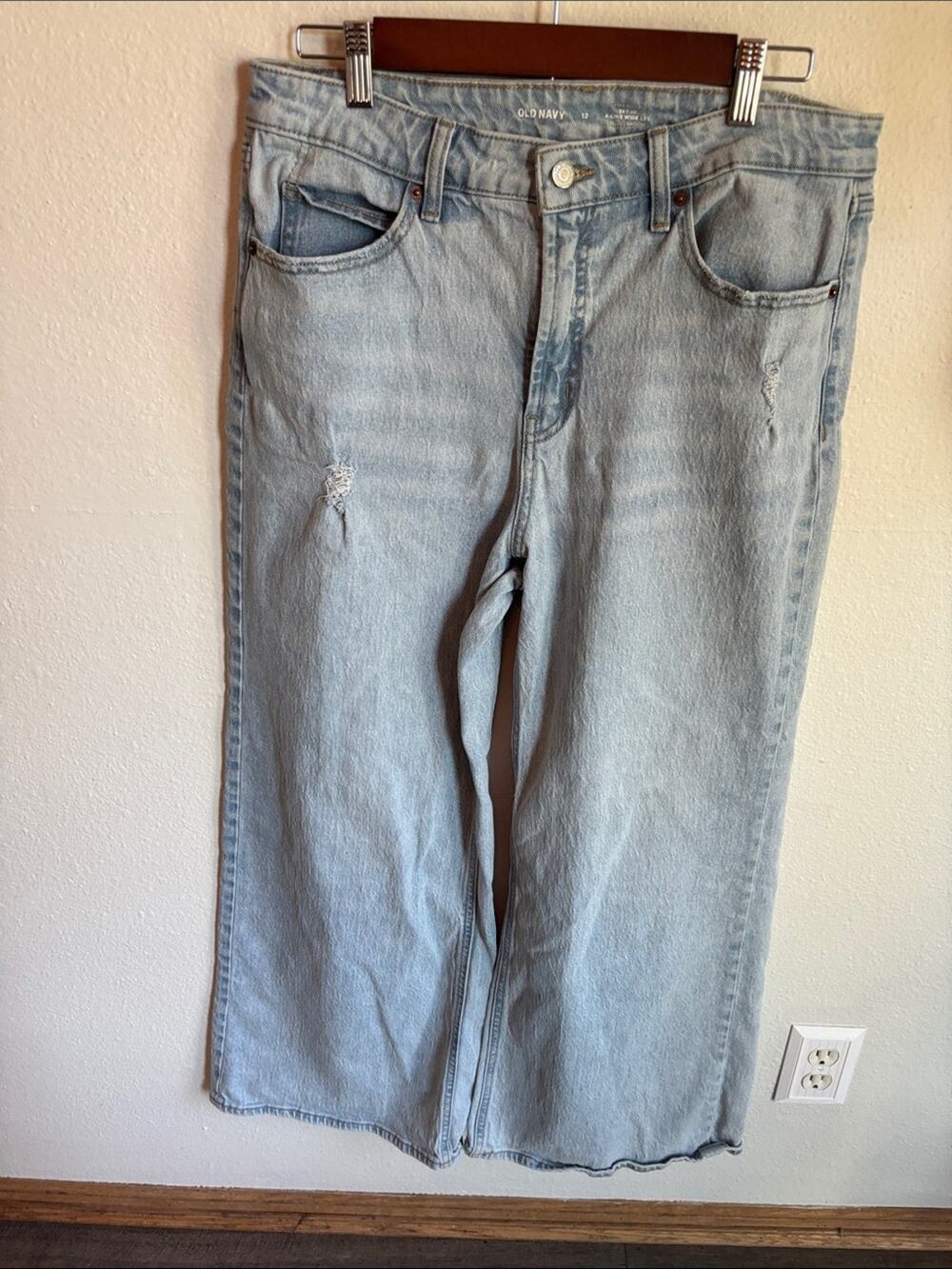 OLD NAVY Jeans Extra High Rise Sky-Hi A-Line Wide Leg Jeans Slimming Pockets 12
